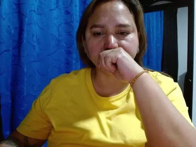 LestGoZarcley on BongaCams 