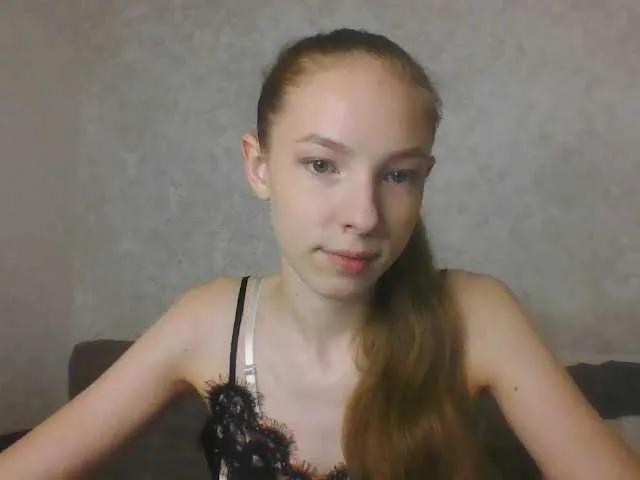 Offline Lili-0508 on BongaCams