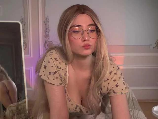 lili-meow on BongaCams 