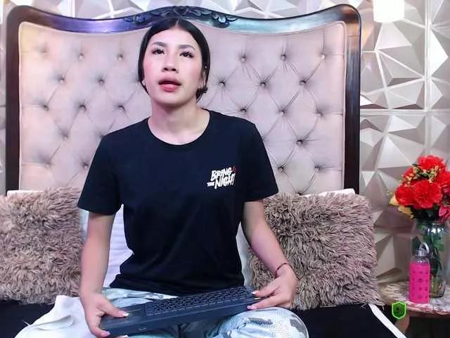 LiliOpal on BongaCams 