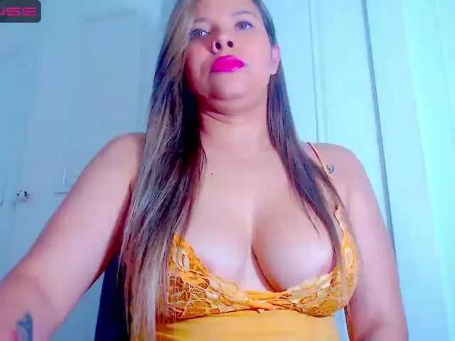 Linda-Evanss on BongaCams 