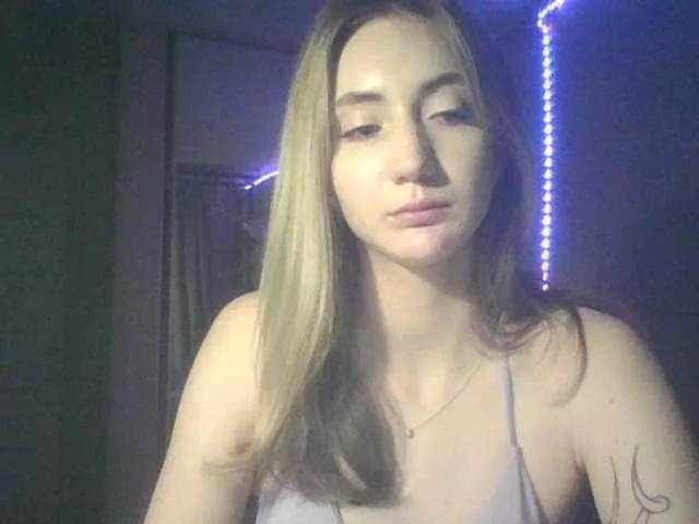 Linq11 on BongaCams 