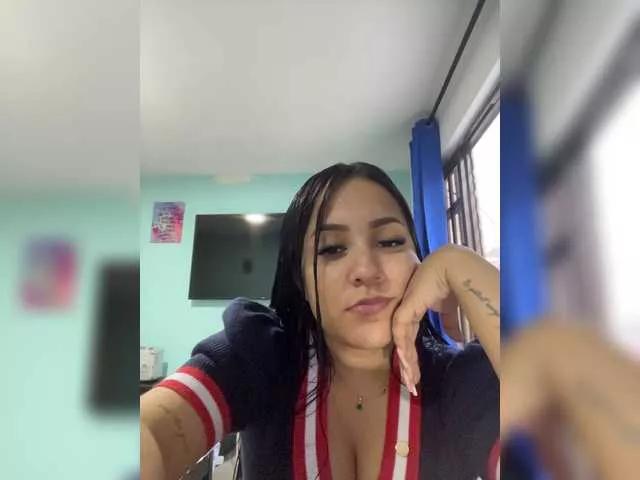 Offline LittleToxic on BongaCams