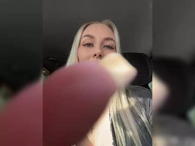 Lovensesgirl on BongaCams 