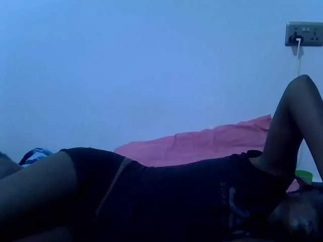 Luckygirl12 on BongaCams 