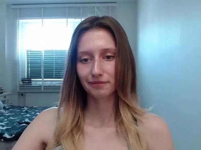 Freechat LUNAdream on BongaCams