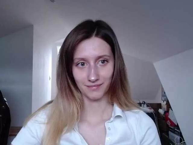Freechat LUNAdream on BongaCams