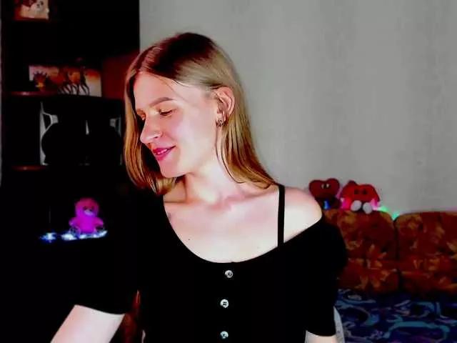LunaEvan on BongaCams 