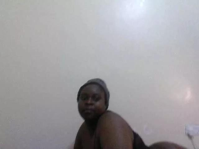 LYN-VEE on BongaCams 