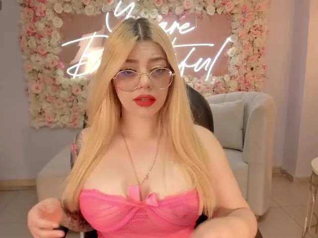 Freechat MadisonKane on BongaCams