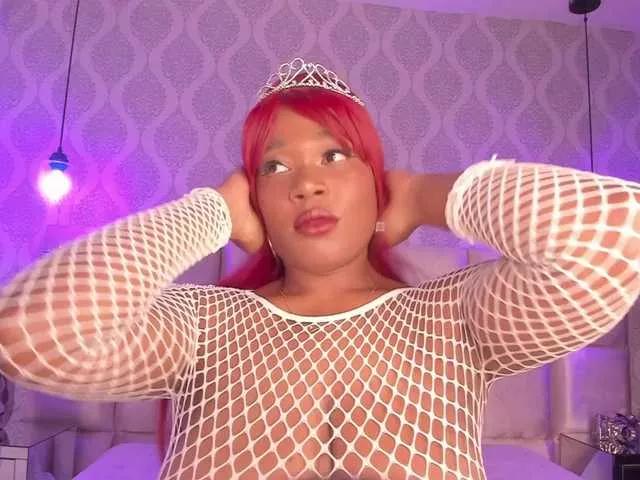 Malaika on BongaCams 