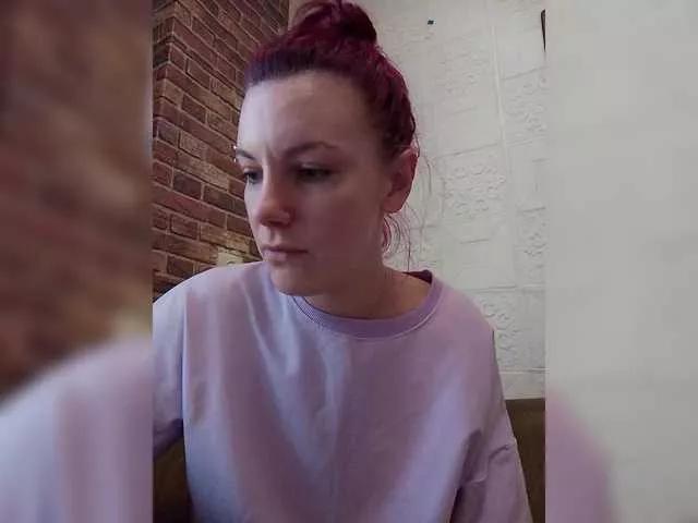 MaLino4ka25 on BongaCams 