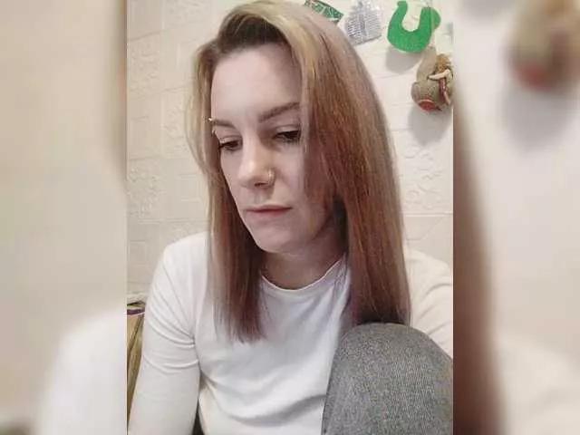 MaLino4ka25 on BongaCams 