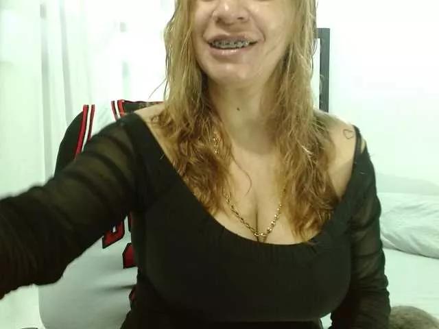 Manuela420sexy on BongaCams 