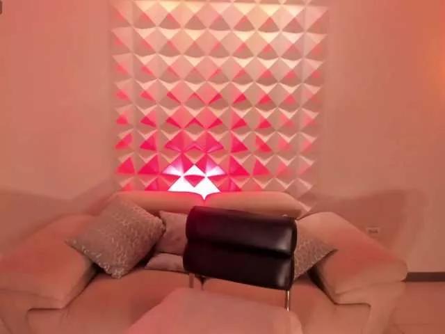 MaraKane1 on BongaCams 
