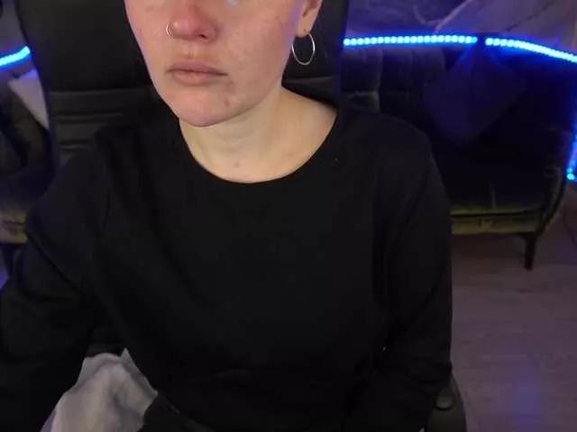 MaribelRiver on BongaCams 