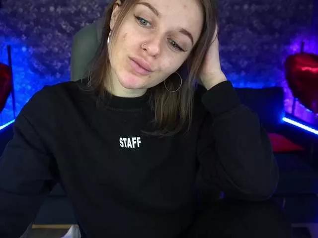 MaribelRiver on BongaCams 