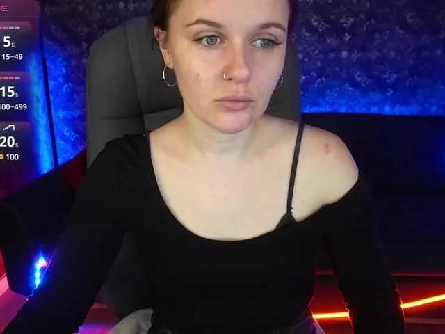 MaribelRiver on BongaCams 