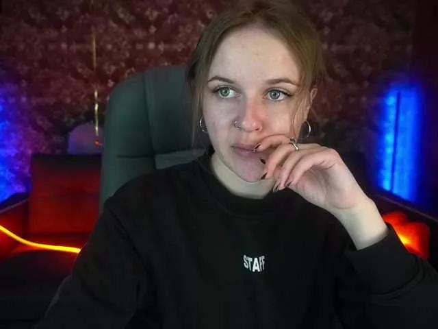 MaribelRiver on BongaCams 