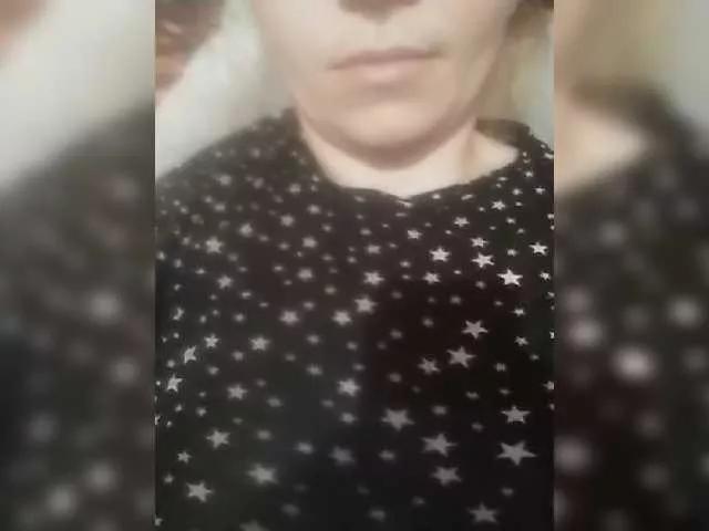 Marinet28 on BongaCams 