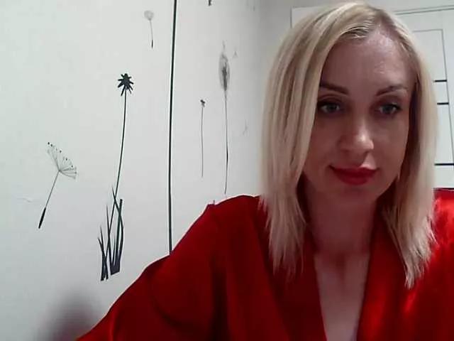 MarryEmm on BongaCams 