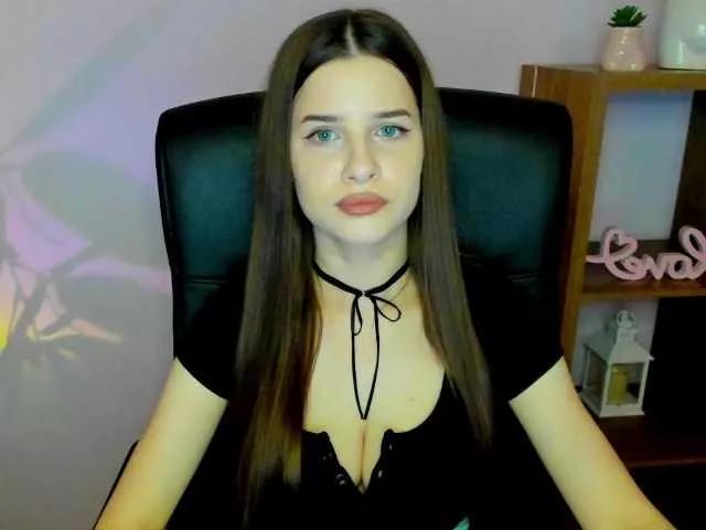 Offline MayaPerfect on BongaCams
