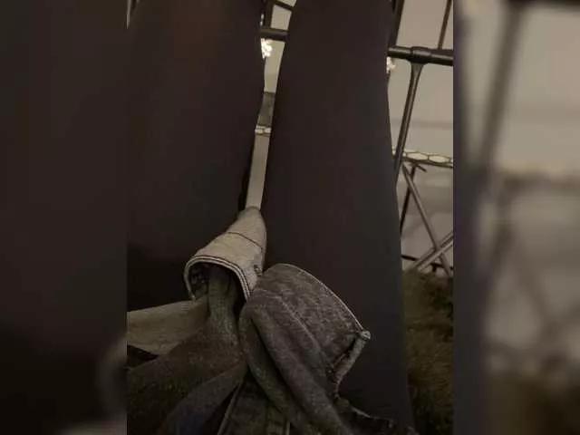MaybeForYou- on BongaCams 