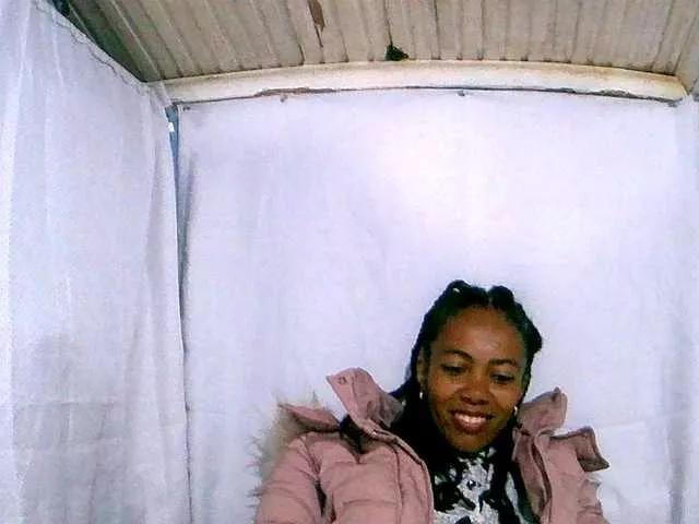 maylanne on BongaCams 