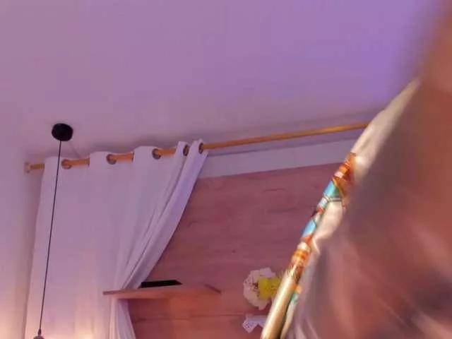meenacute on BongaCams 
