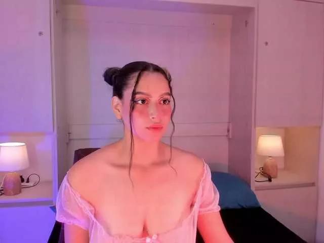 meganjenner on BongaCams 