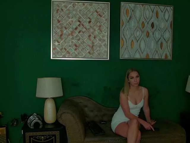 MiaSparkk on BongaCams 