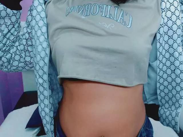 micheellxgril on BongaCams 