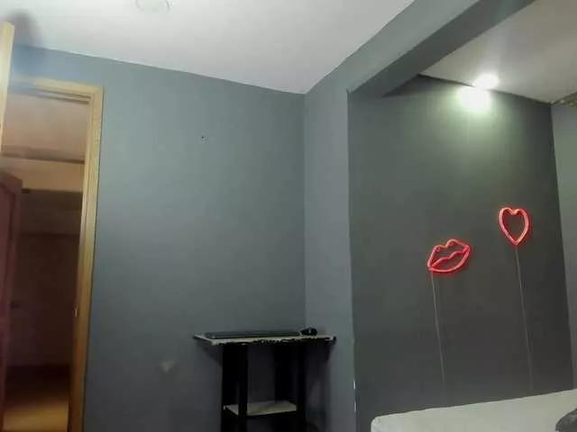 Mila-desire on BongaCams 