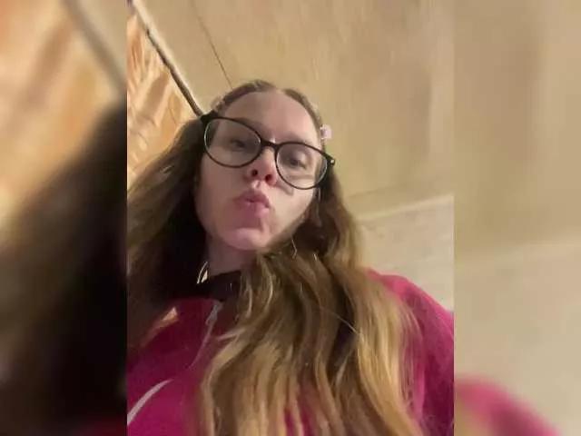 Milana22a on BongaCams 
