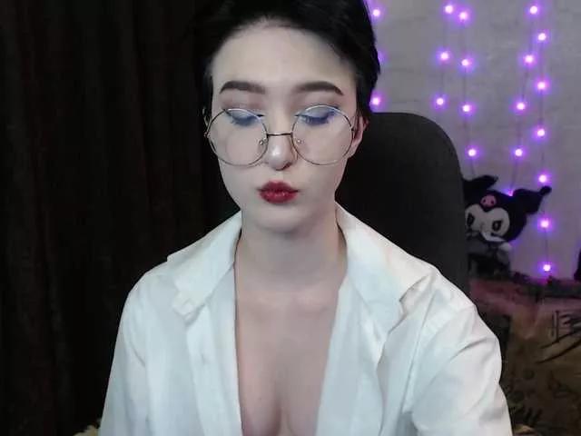 MilanaThorn on BongaCams 