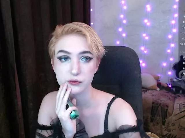 MilanaThorn on BongaCams 