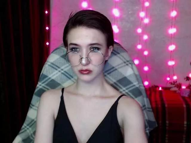 MilanaThorn on BongaCams 