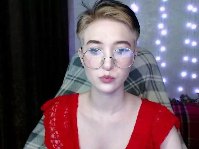 MilanaThorn on BongaCams 