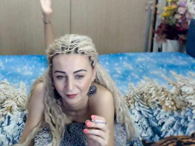 MirabelaSweet on BongaCams 
