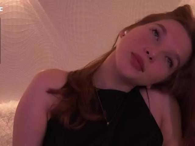 mispopi on BongaCams 