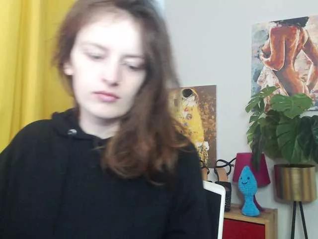 NadineGold on BongaCams 