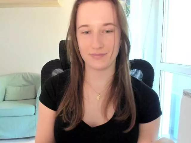nadya2005 on BongaCams 