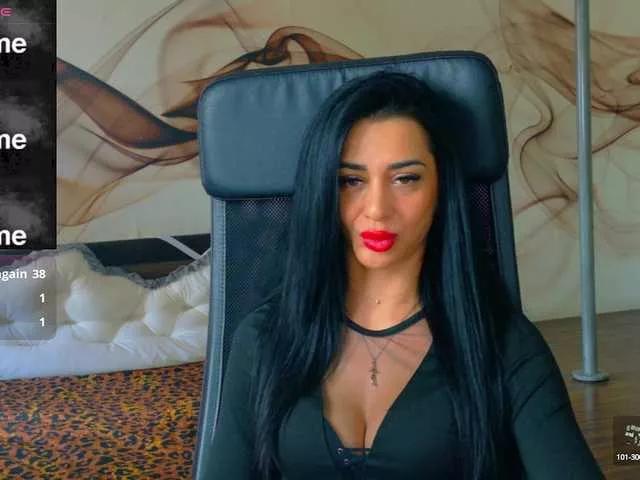 NaomiScarlett on BongaCams 