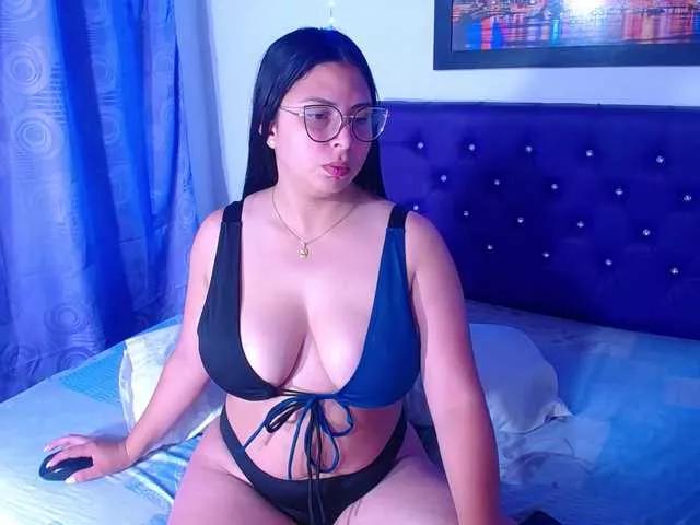 Natural-boobs on BongaCams 