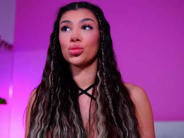 NatyDesiree on BongaCams 