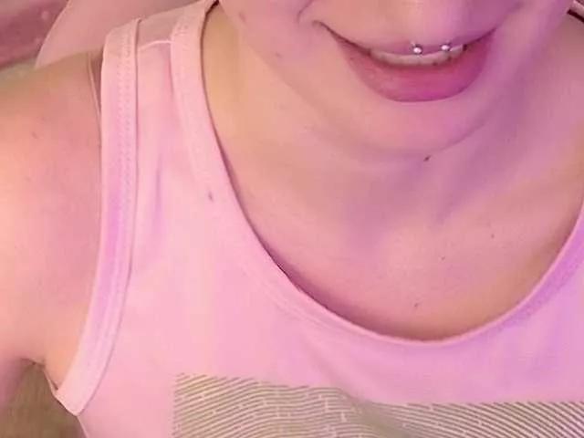 NelsonMary on BongaCams 