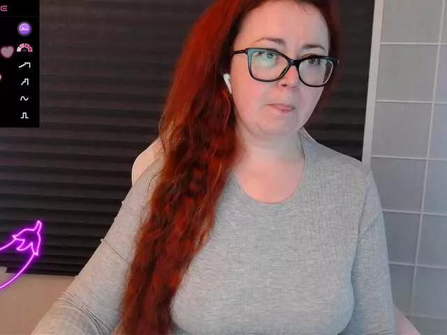 NicoleBunny24 on BongaCams 