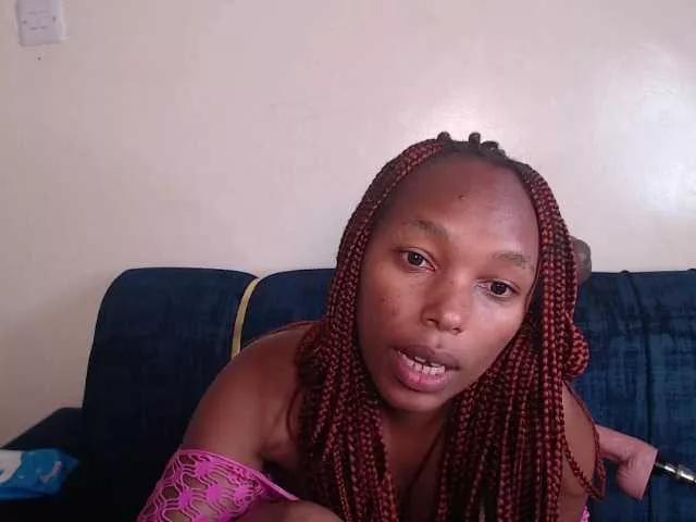 Nifa2 on BongaCams 
