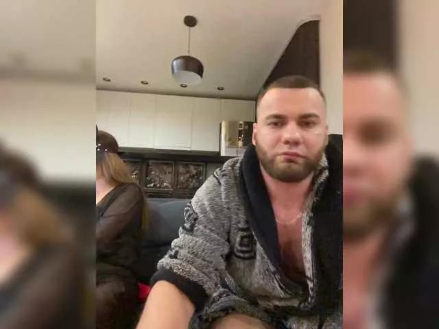 No-Face-Guy on BongaCams 