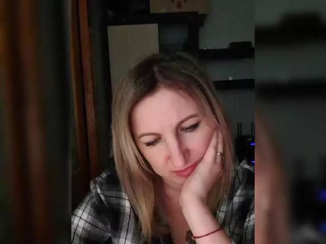 Nushka1939 on BongaCams 